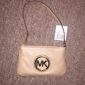 Michael Kors Fulton Wristlet